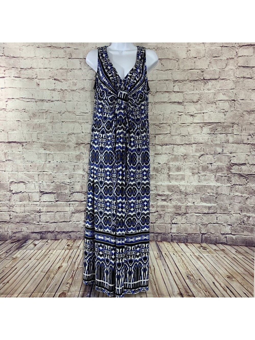 DB Established 1962 Blue Black Print V Neck Sleeveless Maxi Dress